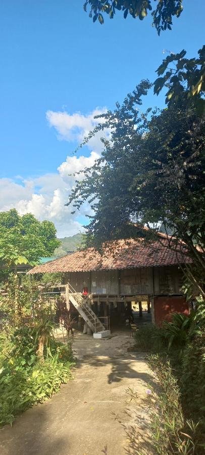 Làng Cac Du Gia Van Chung Homestay المظهر الخارجي الصورة
