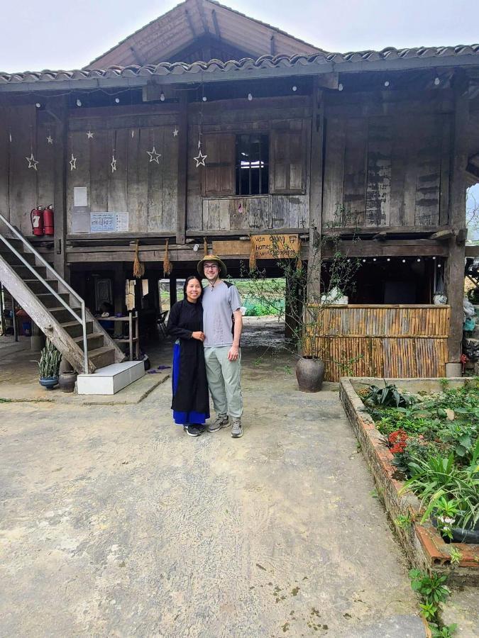 Làng Cac Du Gia Van Chung Homestay المظهر الخارجي الصورة