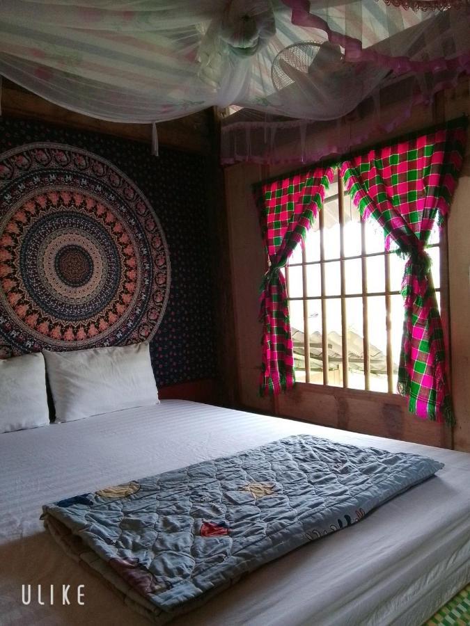Làng Cac Du Gia Van Chung Homestay المظهر الخارجي الصورة