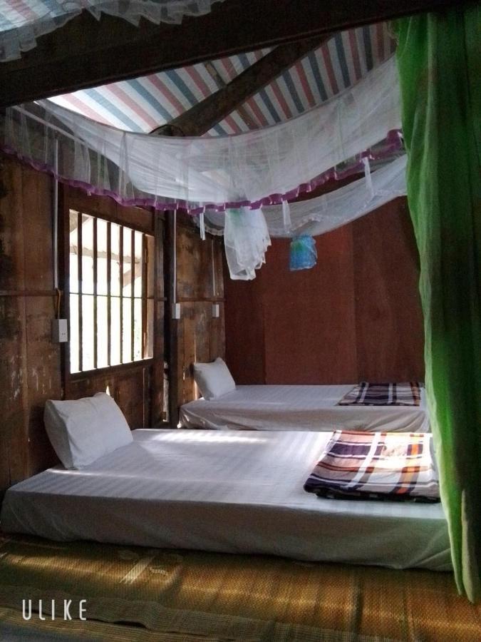 Làng Cac Du Gia Van Chung Homestay المظهر الخارجي الصورة